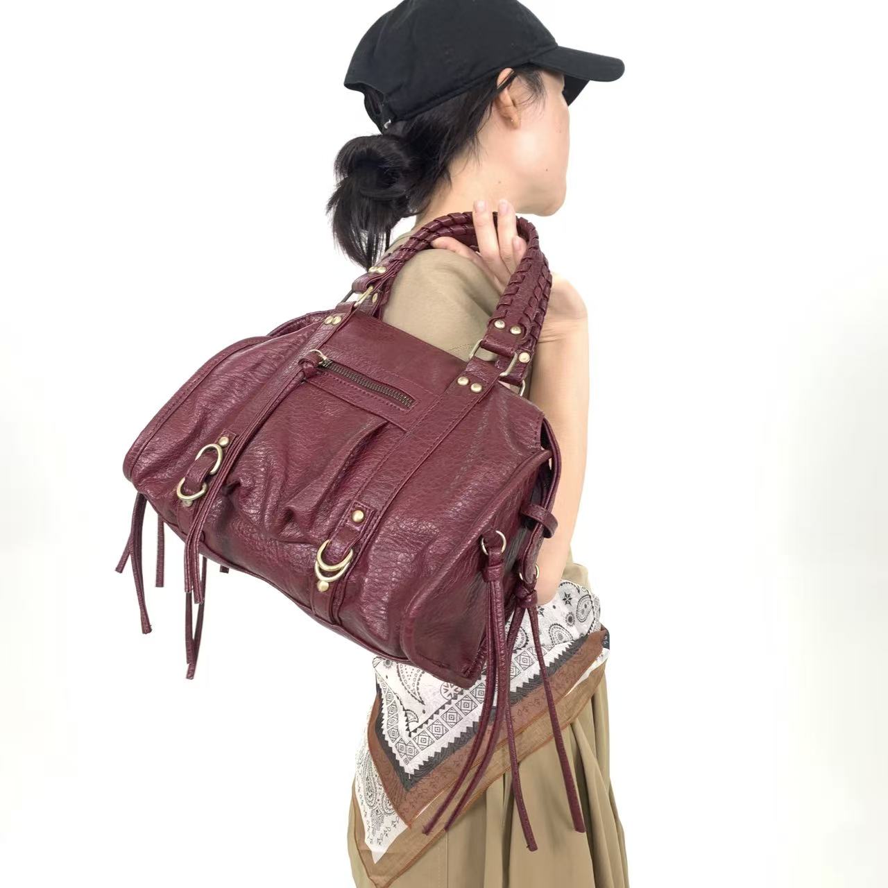 กระเป๋าถือสไตล์เรโทรสำหรับผู้ห - Interior Design Vintage Style บทวิจารณ์และราคา
